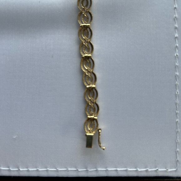 10K Yellow Gold Necklace and Bracelet Set, Celtic Art Nouveau design - Picture 10 of 10